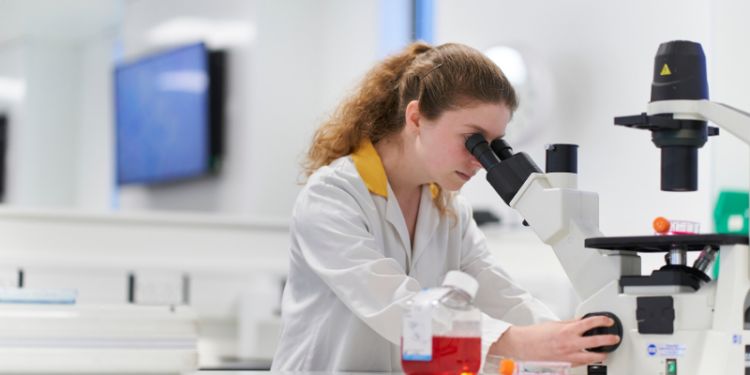 Biological Sciences vs Biology