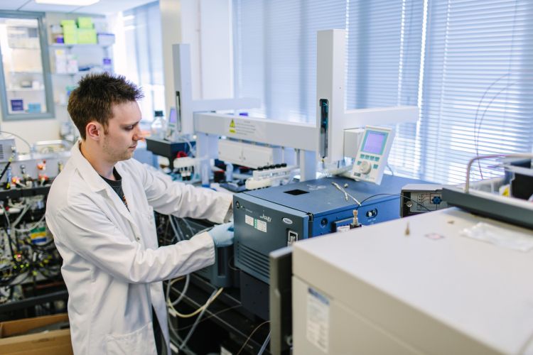 Hydrogen/Deuterium Exchange-MS equipment